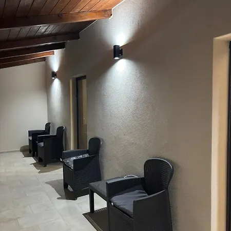 Borgo Museum Xiv 아파트호텔 멜피